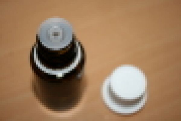 20 Stück 15ml Braunglasflaschen mit Tropfer und Originalitätsverschluß