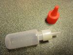 5 x Nadelflasche skaliert mit kindersicherem Verschluss Rot
